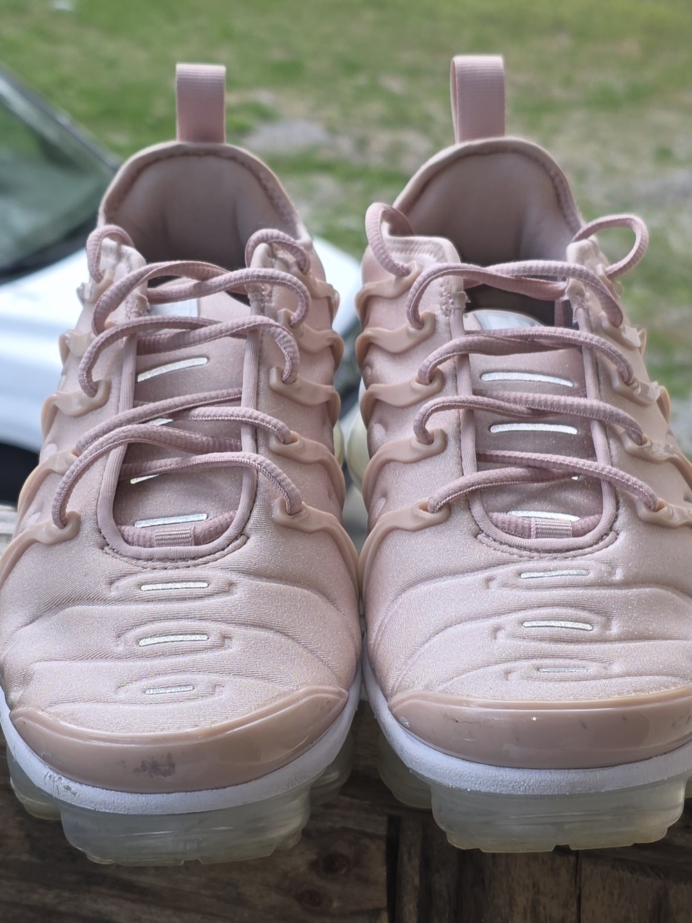 Nike Air VaporMax Plus Pink Foam Women's Size 8 (FZ3614-686)